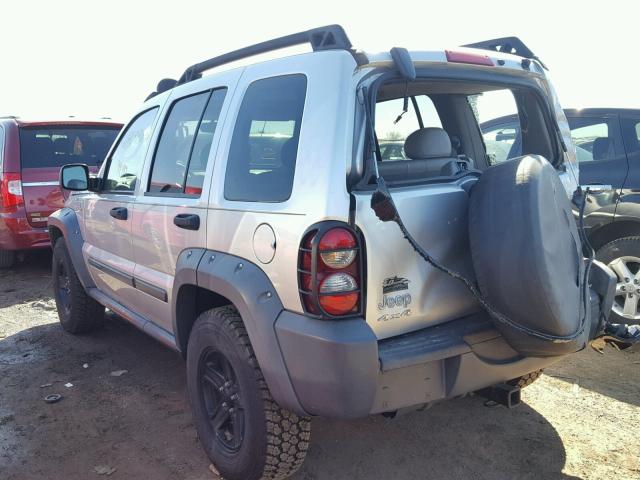 1J4GL38K75W540330 - 2005 JEEP LIBERTY RE SILVER photo 3