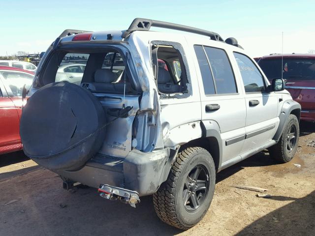 1J4GL38K75W540330 - 2005 JEEP LIBERTY RE SILVER photo 4