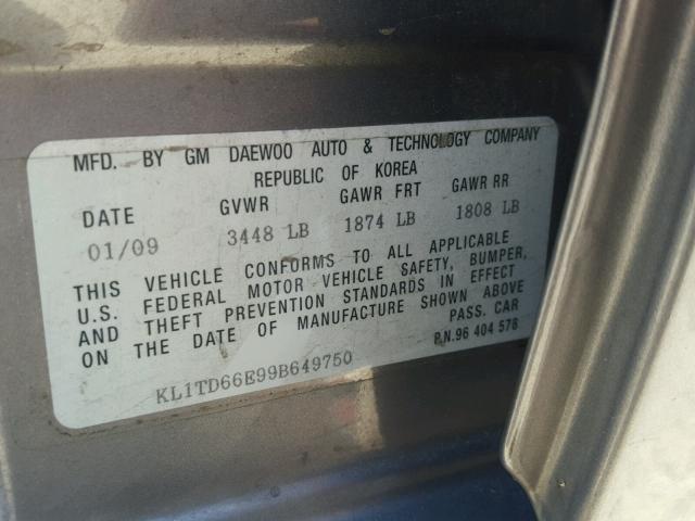 KL1TD66E99B649750 - 2009 CHEVROLET AVEO LS GRAY photo 10