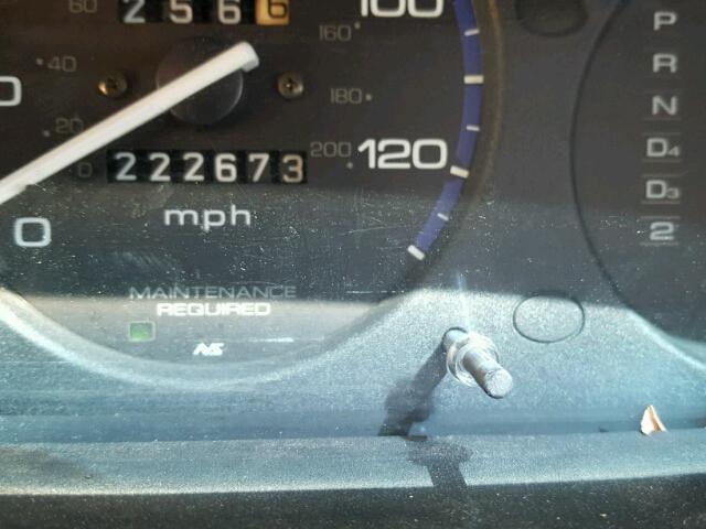 2HGEJ6619YH537254 - 2000 HONDA CIVIC BASE SILVER photo 8