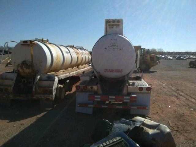 2T9T21432CB089083 - 2012 TANK TRAILER WHITE photo 5