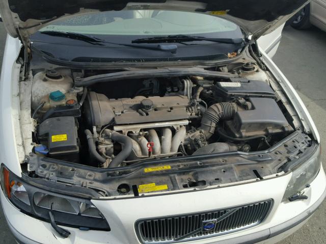 YV1SW61R122235371 - 2002 VOLVO V70 WHITE photo 7