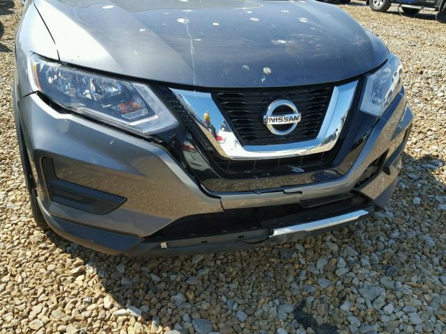 KNMAT2MT0HP552614 - 2017 NISSAN ROGUE S CHARCOAL photo 9