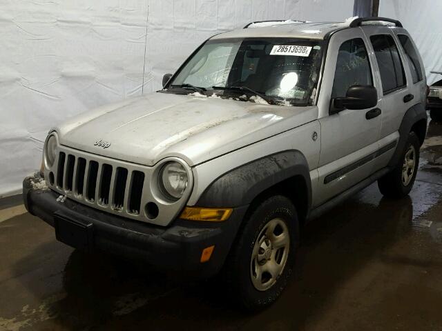 1J4GL48K87W635066 - 2007 JEEP LIBERTY SP SILVER photo 2