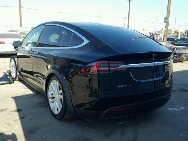 5YJXCBE44GF008109 - 2016 TESLA MODEL X BLACK photo 3