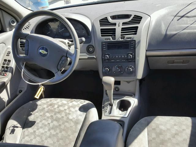 1G1ZT54824F108854 - 2004 CHEVROLET MALIBU LS 银色 照片 9