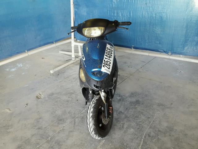 L9NPEACB9F1001302 - 2015 VESPA SCOOTER BLUE photo 9