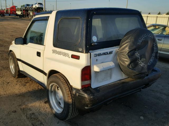 2CNBE1869W6908385 - 1998 CHEVROLET TRACKER WHITE photo 3