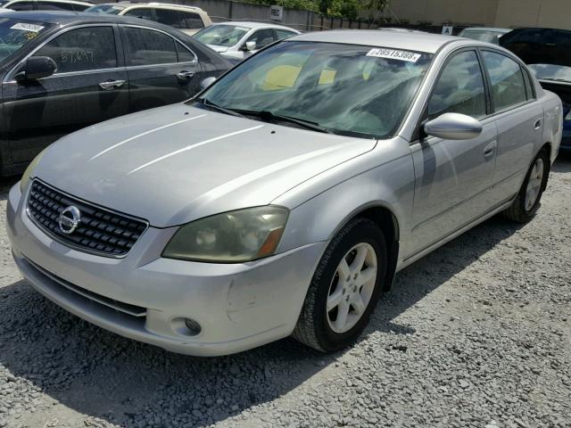 1N4AL11D25C125919 - 2005 NISSAN ALTIMA S SILVER photo 2