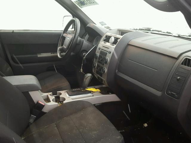 1FMCU93729KA33772 - 2009 FORD ESCAPE XLT BLACK photo 5