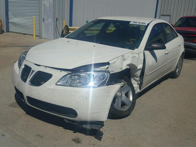 1G2ZG58B874175772 - 2007 PONTIAC G6 BASE WHITE photo 2