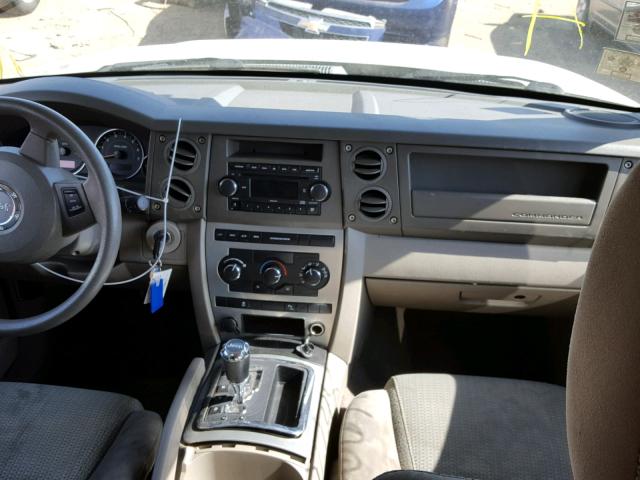 1J8HG48K57C567124 - 2007 JEEP COMMANDER SILVER photo 9