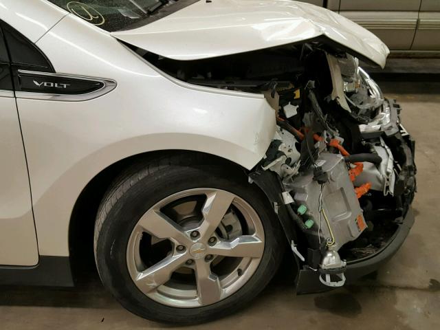 1G1RB6E46DU103463 - 2013 CHEVROLET VOLT WHITE photo 9