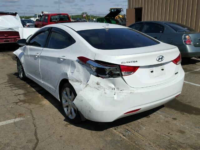 5NPDH4AE2DH404096 - 2013 HYUNDAI ELANTRA GL WHITE photo 3