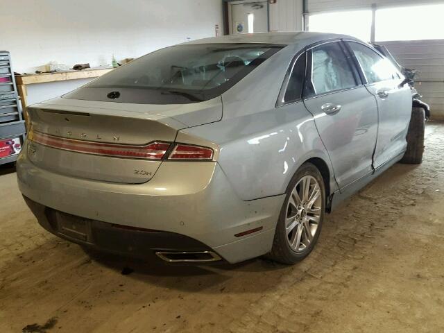 3LN6L2LU1ER806198 - 2014 LINCOLN MKZ HYBRID BLUE photo 4