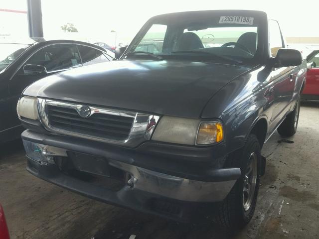 4F4YR12C8YTM26414 - 2000 MAZDA B2500 GRAY photo 2