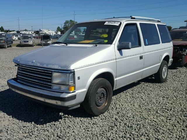 2P4FH4137JR717498 - 1988 PLYMOUTH VOYAGER SE GRAY photo 2