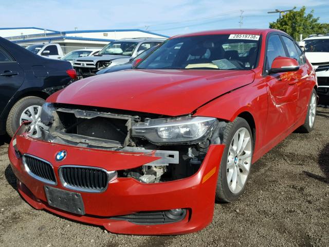 WBA3B1C58DK130443 - 2013 BMW 320 I RED photo 2