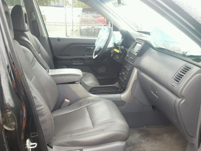 2HKYF18754H612650 - 2004 HONDA PILOT EXL BLACK photo 5