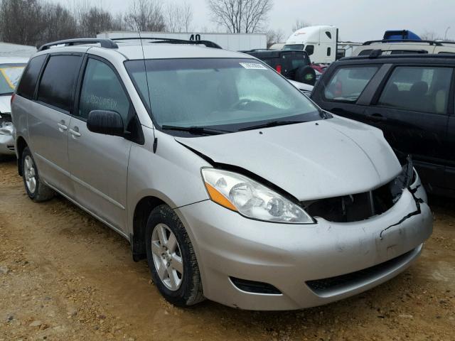 5TDZK23C47S034002 - 2007 TOYOTA SIENNA CE SILVER photo 1