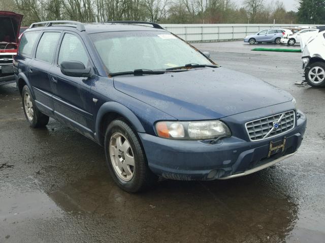 YV1SZ58DX11035752 - 2001 VOLVO V70 XC BLUE photo 1