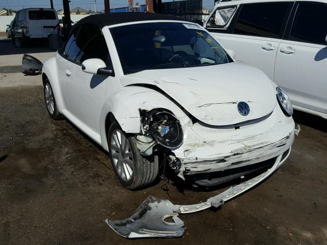 3VWRW3AL1AM007471 - 2010 VOLKSWAGEN NEW BEETLE თეთრი ფოტო 1