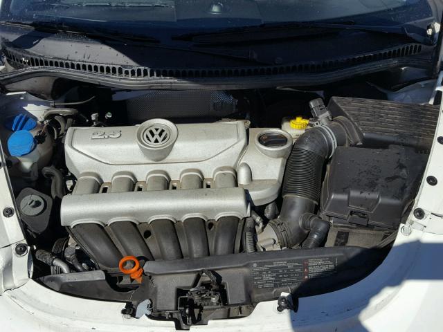 3VWRW3AL1AM007471 - 2010 VOLKSWAGEN NEW BEETLE თეთრი ფოტო 7