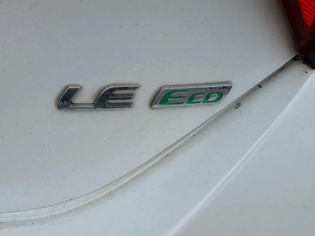 5YFBPRHE6EP158445 - 2014 TOYOTA COROLLA EC 白色 照片 9