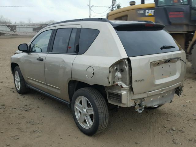 1J4FF47B89D113217 - 2009 JEEP COMPASS SP GOLD photo 3