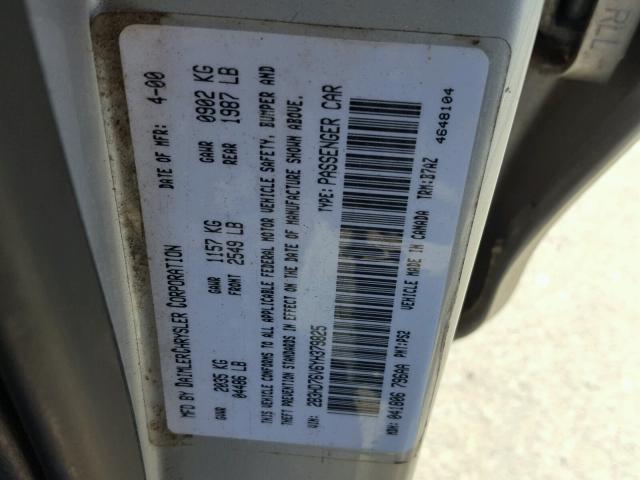 2B3HD76V6YH379825 - 2000 DODGE INTREPID R GRAY photo 10