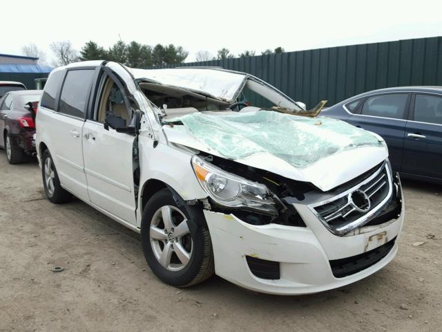 2V4RW3D11AR167216 - 2010 VOLKSWAGEN ROUTAN SE WHITE photo 1