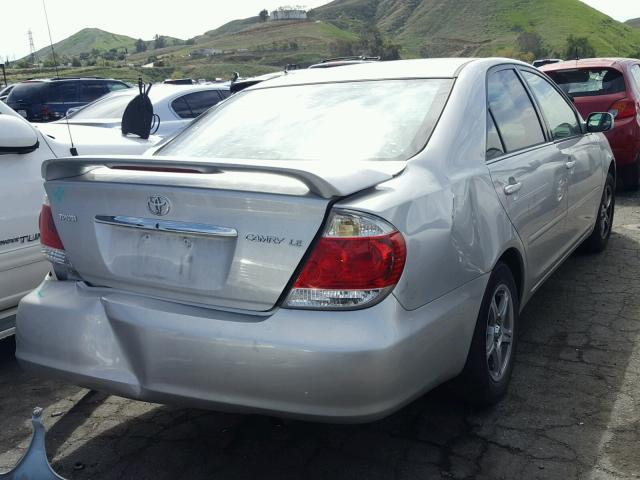 4T1BE32K75U047984 - 2005 TOYOTA CAMRY LE SILVER photo 4