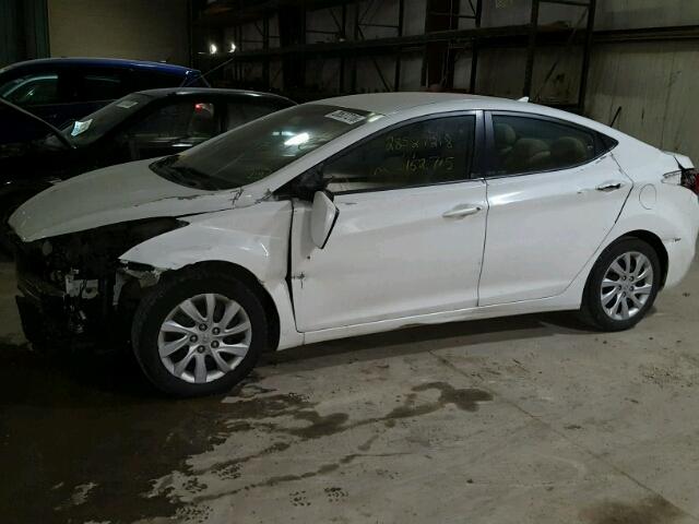 5NPDH4AE2BH036497 - 2011 HYUNDAI ELANTRA GL WHITE photo 9