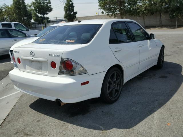 JTHBD182710011697 - 2001 LEXUS IS 300 WHITE photo 4