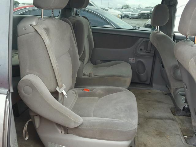 5TDZA23C75S246909 - 2005 TOYOTA SIENNA CE GRAY photo 6