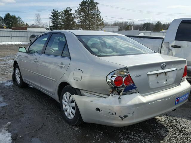 4T1BE32K26U129123 - 2006 TOYOTA CAMRY LE SILVER photo 3