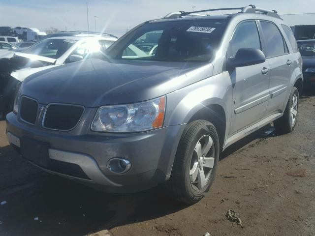 2CKDL73F766122932 - 2006 PONTIAC TORRENT GRAY photo 2