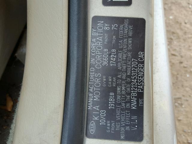 KNAFB121345312707 - 2004 KIA SPECTRA BA GOLD photo 10