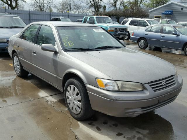 4T1BG22K2XU561068 - 1999 TOYOTA CAMRY CE GRAY photo 1