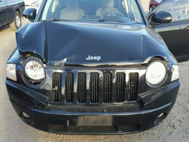 1J8FT47017D261163 - 2007 JEEP COMPASS BLACK photo 7