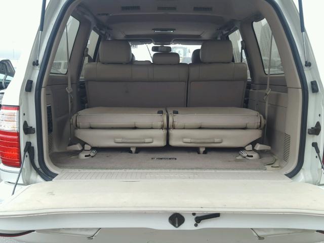 JT6HT00WXX0062795 - 1999 LEXUS LX 470 WHITE photo 9