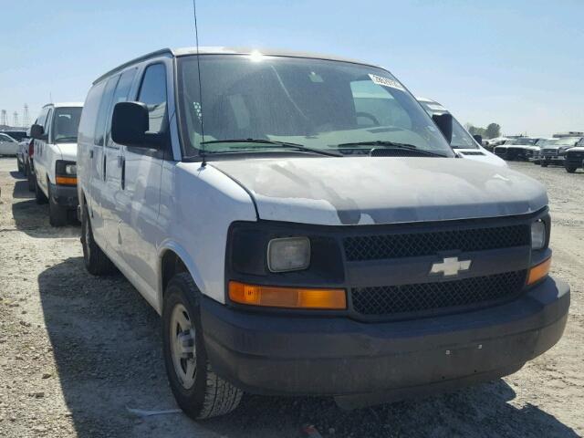 1GCFG15XX71152941 - 2007 CHEVROLET EXPRESS G1 WHITE photo 1