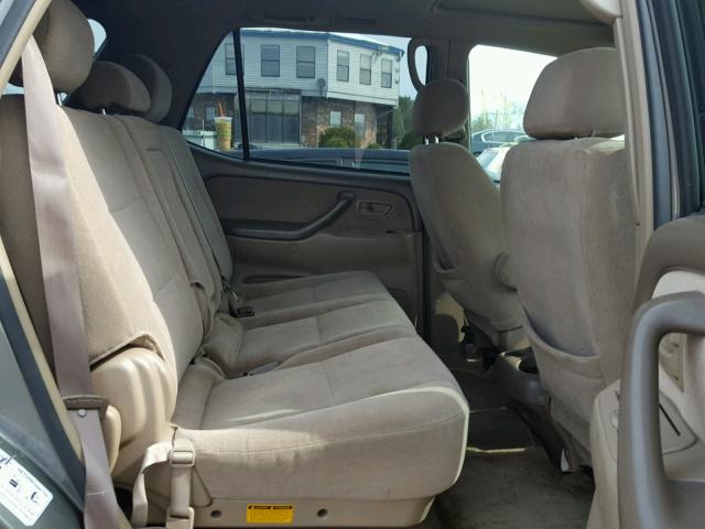 5TDBT44A14S209017 - 2004 TOYOTA SEQUOIA SR GRAY photo 6