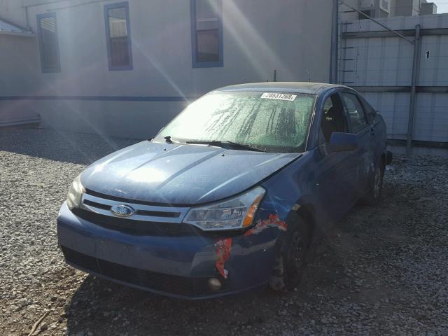 1FAHP36N49W136005 - 2009 FORD FOCUS SES BLUE photo 2