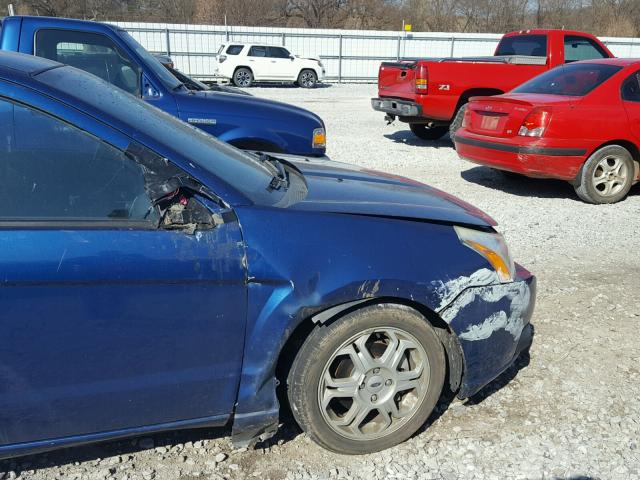 1FAHP36N49W136005 - 2009 FORD FOCUS SES BLUE photo 9