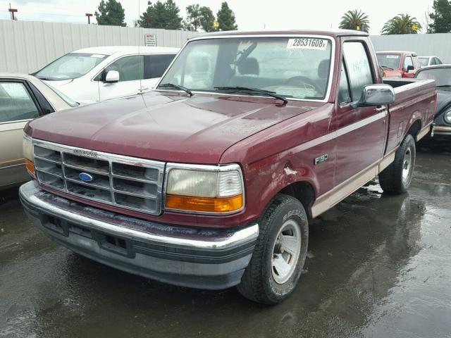 1FTEF15Y2TLA75357 - 1996 FORD F150 RED photo 2