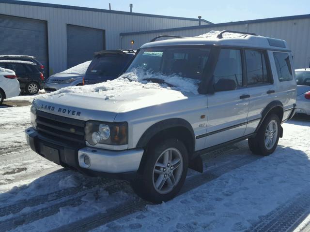 SALTW16413A806819 - 2003 LAND ROVER DISCOVERY SILVER photo 2