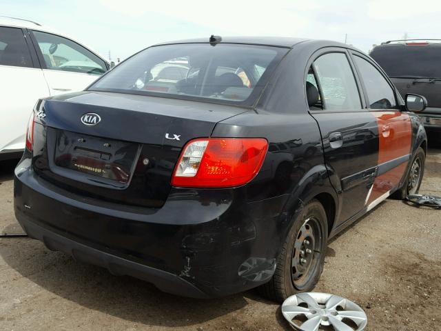 KNADH4A37A6638381 - 2010 KIA RIO LX Սև լուսանկար 4