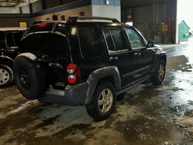 1J4GL38K36W121294 - 2006 JEEP LIBERTY RE BLACK photo 4