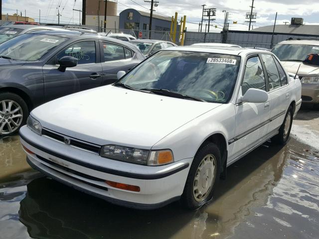 JHMCB7576NC037922 - 1992 HONDA ACCORD EX WHITE photo 2